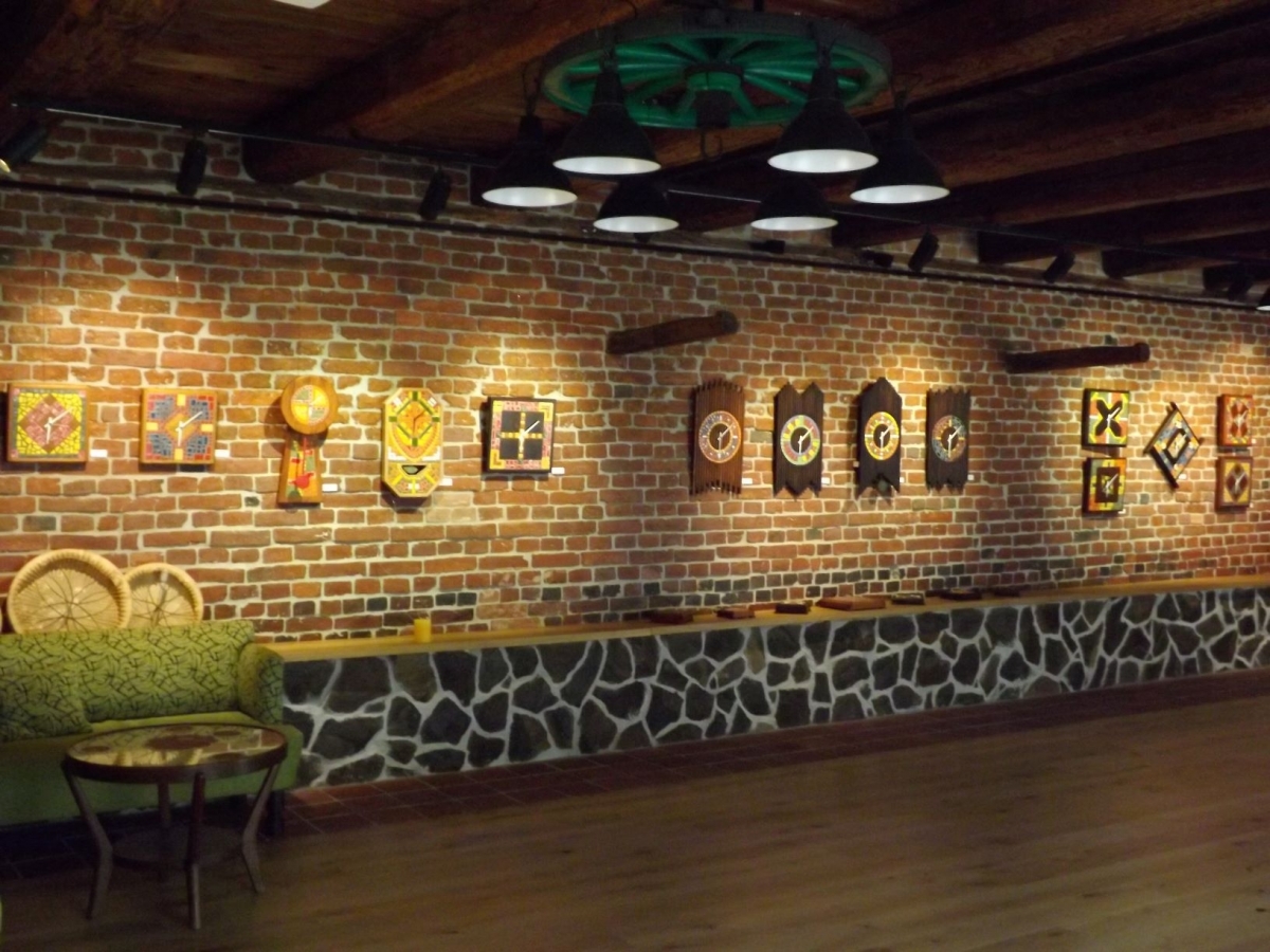 Mozaikové hodiny do každé rodiny